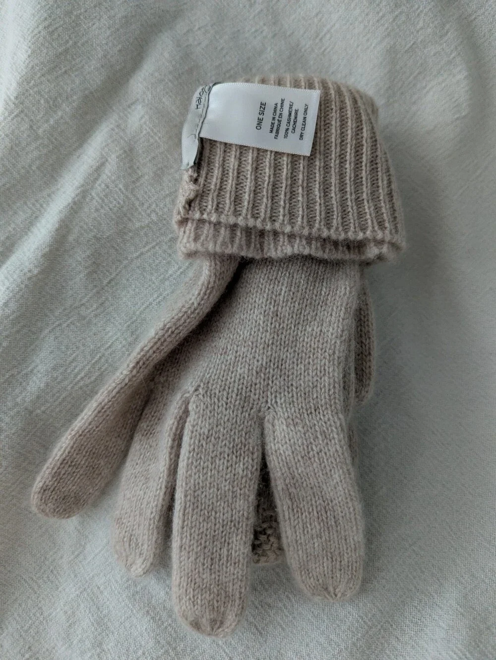 Neutral Cashmere Gloves
